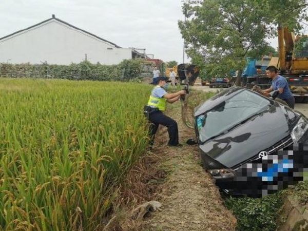 扎兰屯市吊车公司_吊车出租中小型汽车吊常识总结